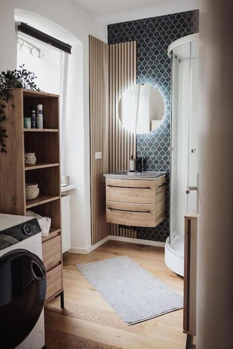 Cozy Dreams: Deluxe 2-Zimmer-Apartment -Kueche Nürnberg Exteriör bild