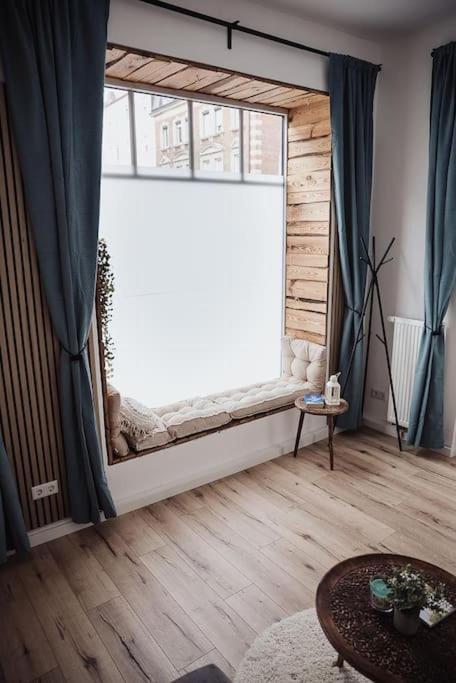 Cozy Dreams: Deluxe 2-Zimmer-Apartment -Kueche Nürnberg Exteriör bild